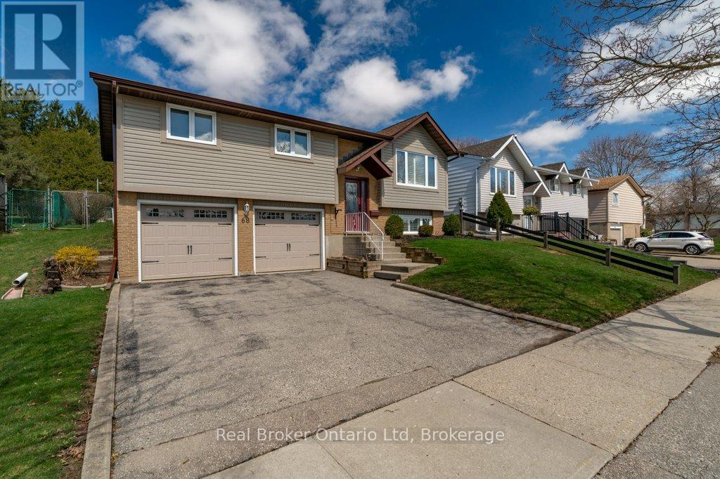 68 SETTLERS DRIVE, Kitchener, Ontario, N2E2L8 — Photo 3