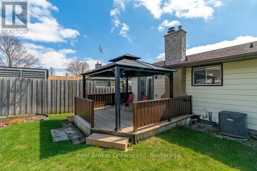 68 SETTLERS DRIVE, Kitchener, Ontario, N2E2L8 — Photo 30