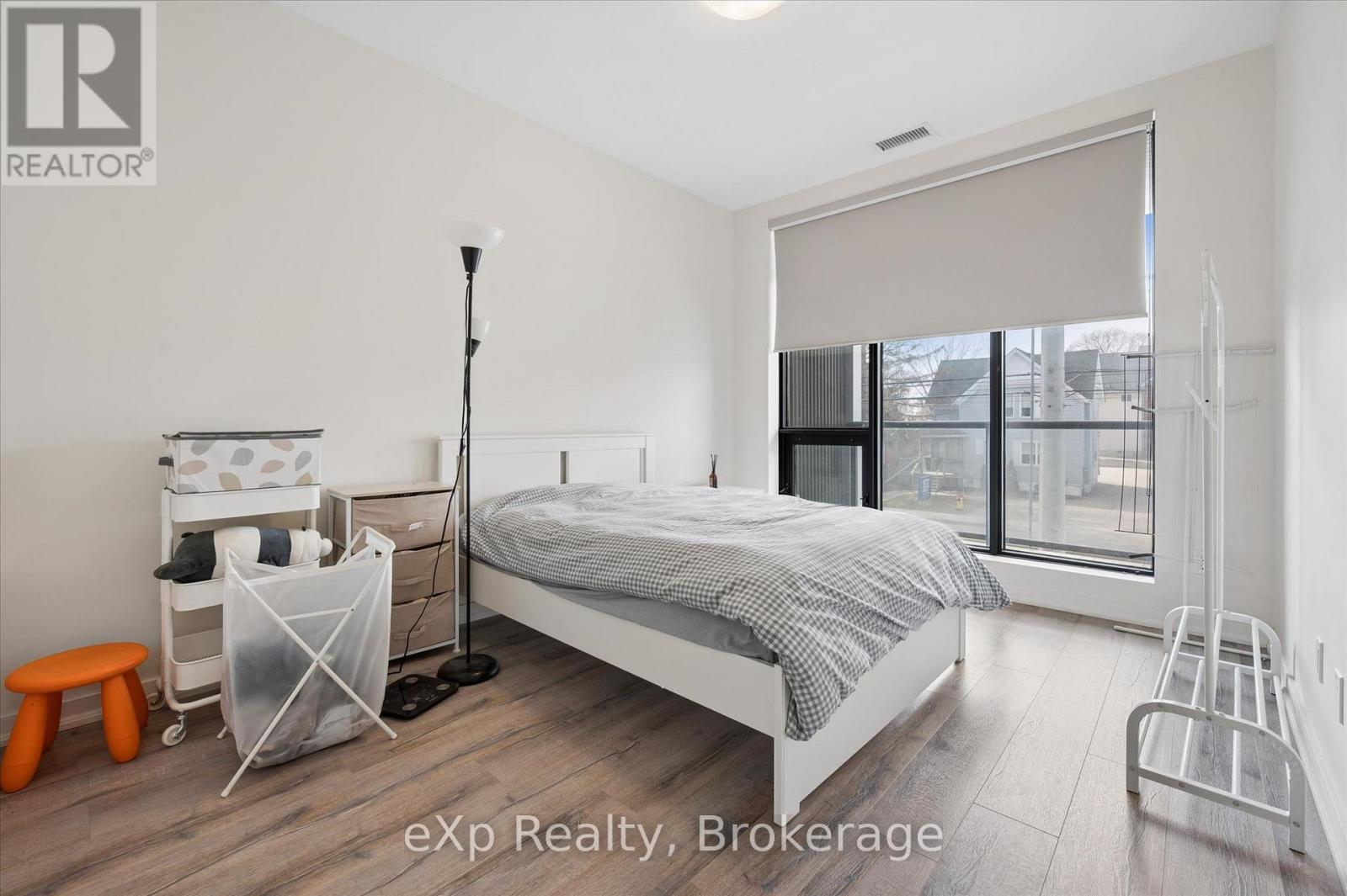 202 - 690 KING STREET W, Waterloo, Ontario, N2H5L8 — Photo 19