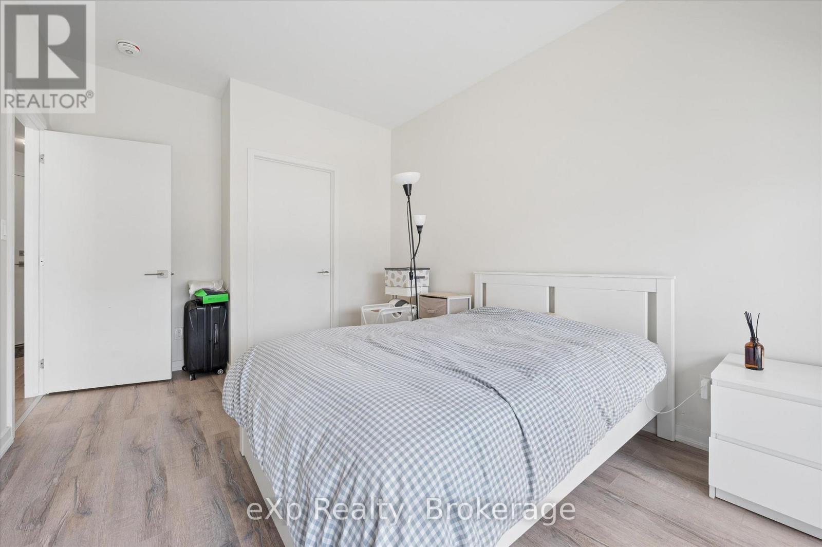 202 - 690 KING STREET W, Waterloo, Ontario, N2H5L8 — Photo 21