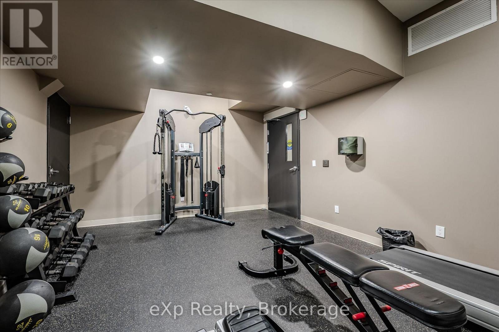 202 - 690 KING STREET W, Waterloo, Ontario, N2H5L8 — Photo 34