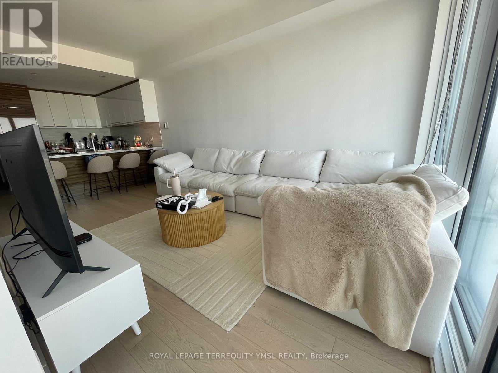 4506 - 488 UNIVERSITY AVENUE, Toronto (Kensington-Chinatown), Ontario, M5G0C1 — Photo 7