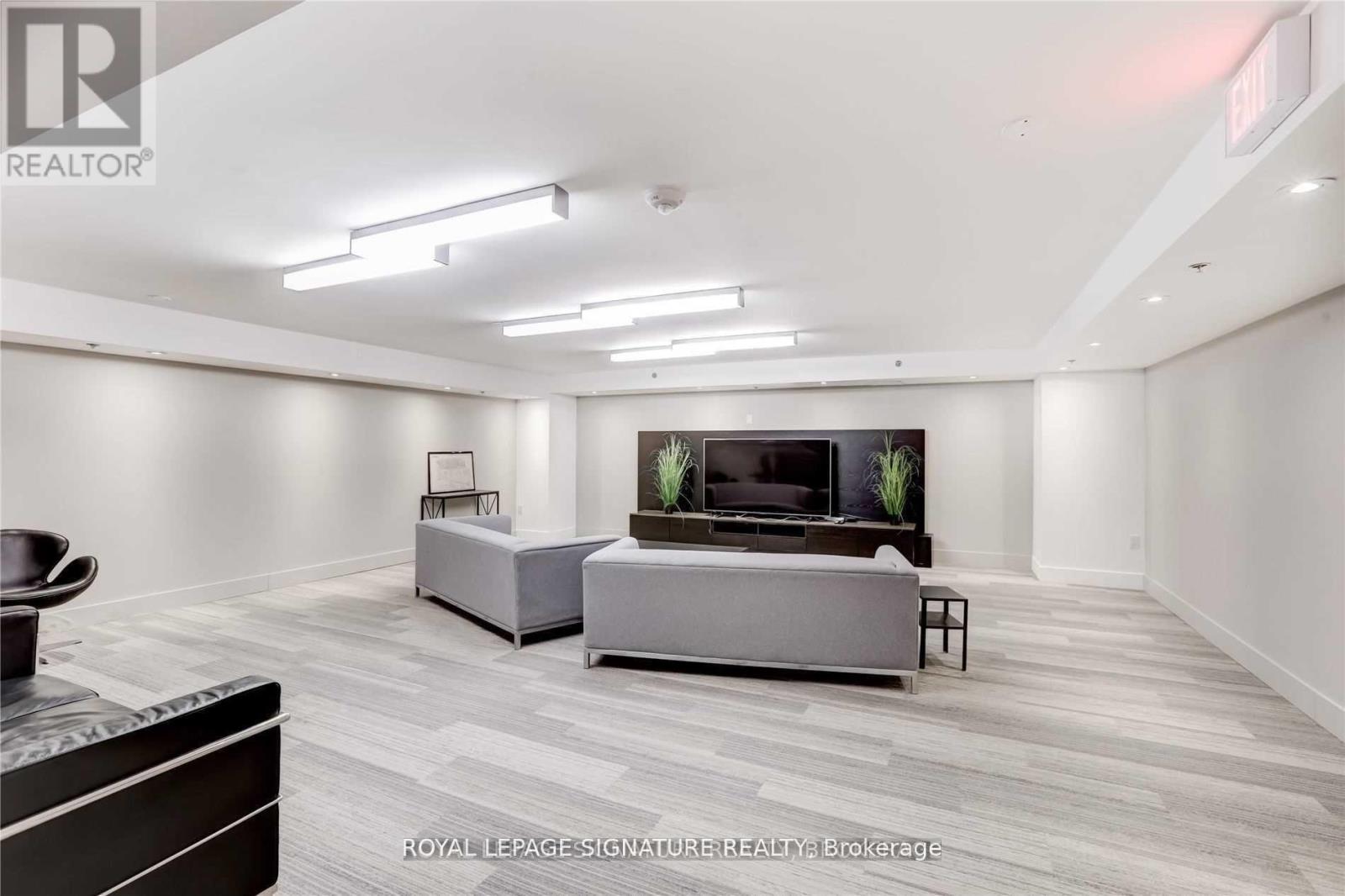 729E - 36 LISGAR STREET, Toronto (Little Portugal), Ontario, M6J0C7 — Photo 11