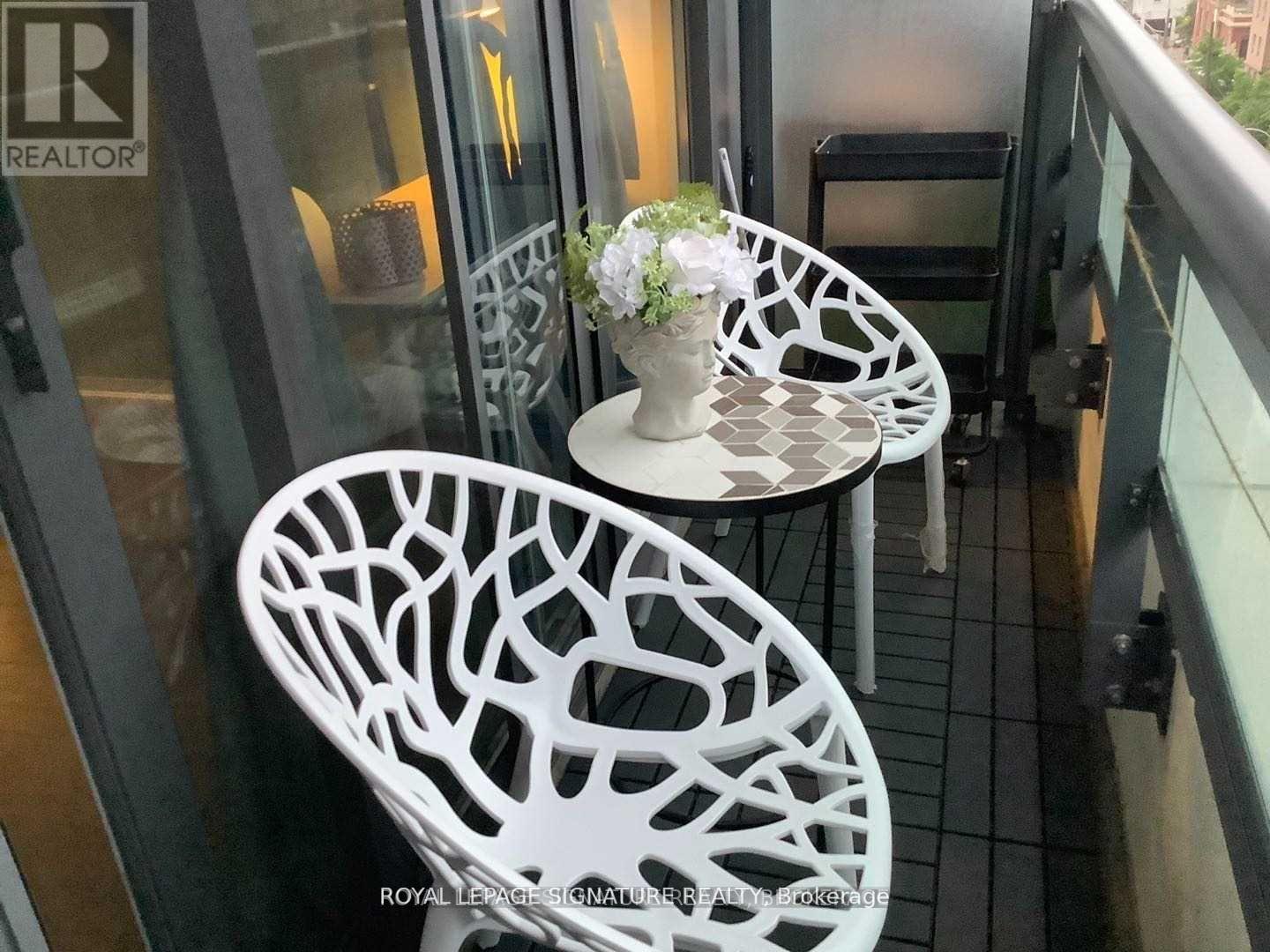 729E - 36 LISGAR STREET, Toronto (Little Portugal), Ontario, M6J0C7 — Photo 7