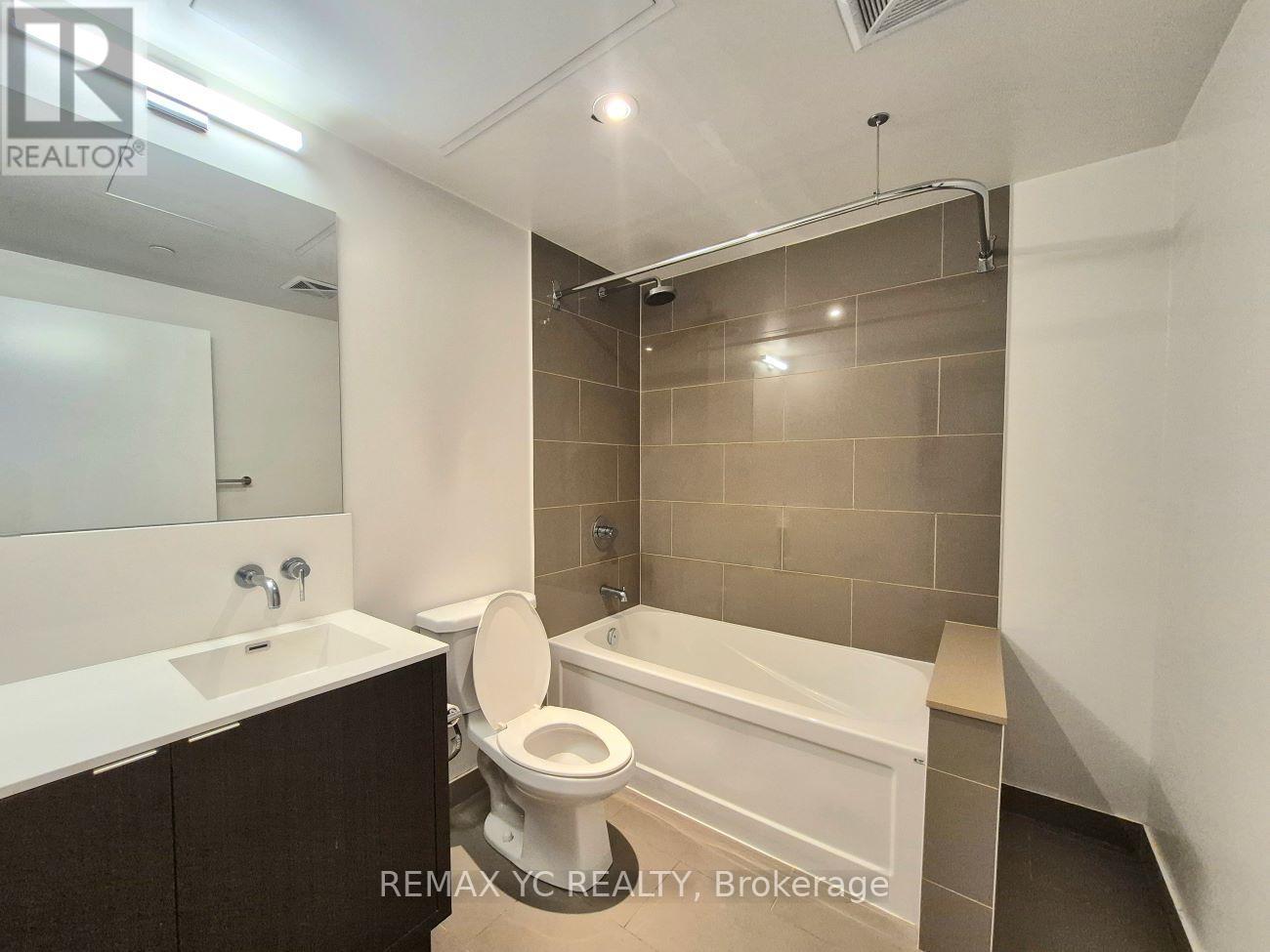 2909 - 100 HARBOUR STREET, Toronto (Waterfront Communities), Ontario, M5J0B5 — Photo 11