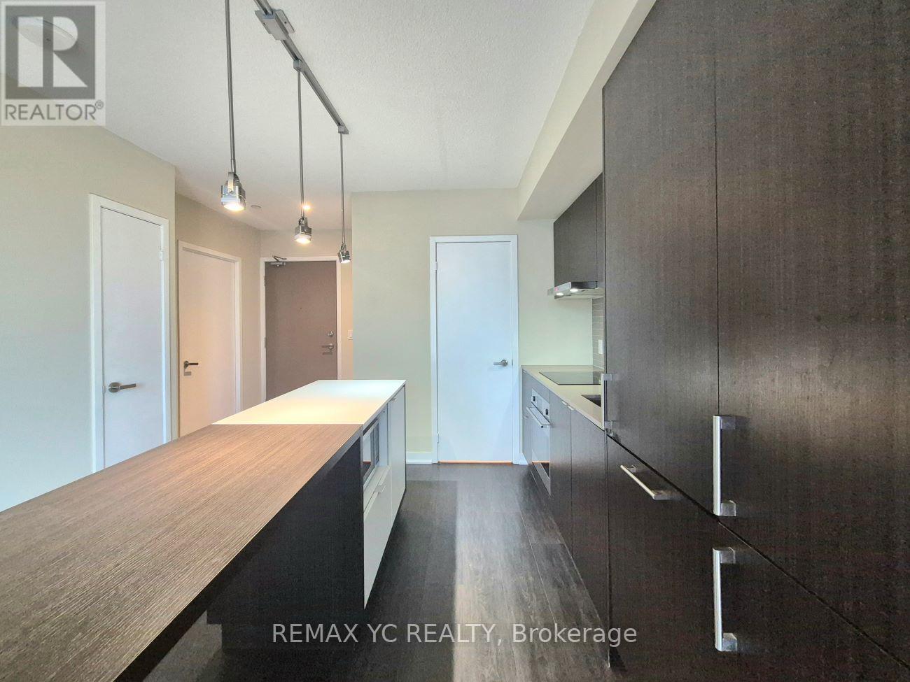 2909 - 100 HARBOUR STREET, Toronto (Waterfront Communities), Ontario, M5J0B5 — Photo 4