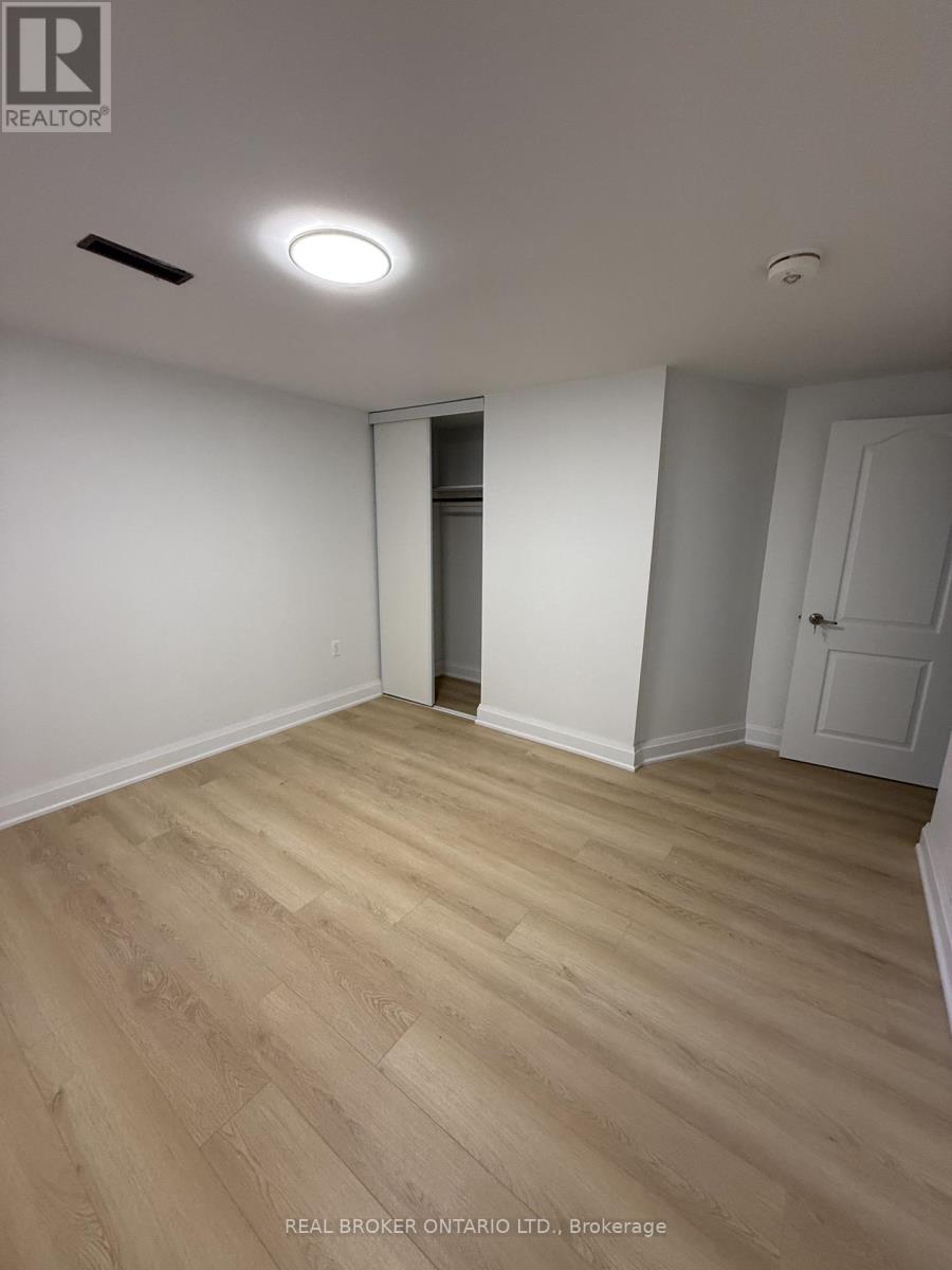 BSMT - 214 FAIRGLEN AVENUE, Toronto (L'Amoreaux), Ontario, M1W1B1 — Photo 11