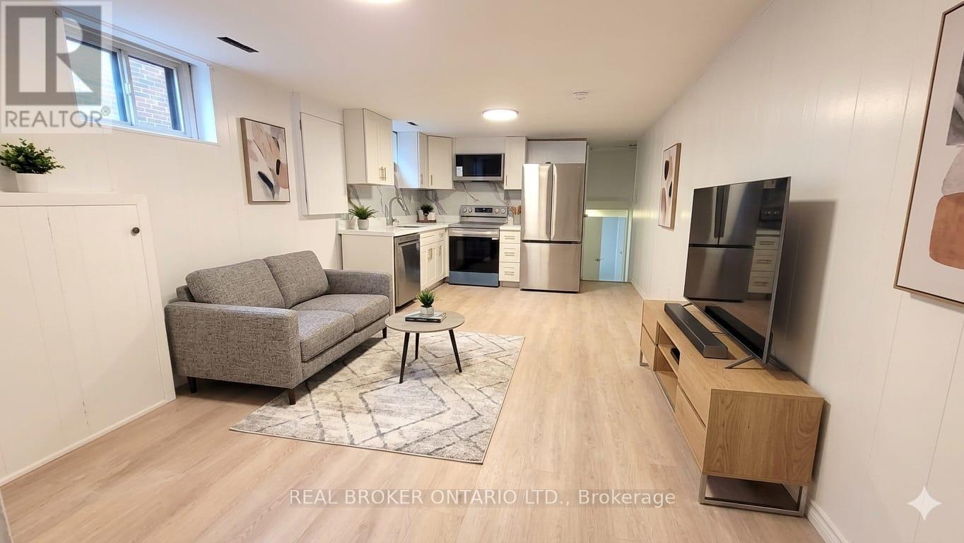 BSMT - 214 FAIRGLEN AVENUE, Toronto (L'Amoreaux), Ontario, M1W1B1 — Photo 6