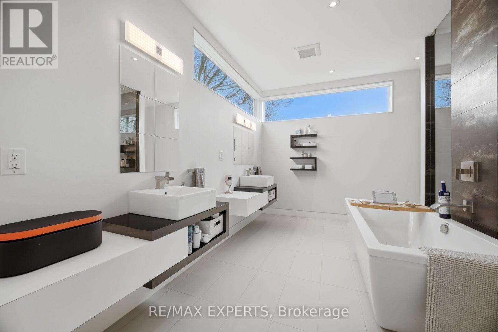 1527 GLENHILL CRESCENT, Mississauga (Lorne Park), Ontario, L5H3C4 — Photo 34