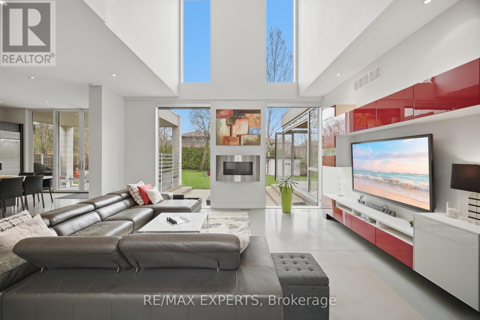 1527 GLENHILL CRESCENT, Mississauga (Lorne Park), Ontario, L5H3C4 — Photo 7