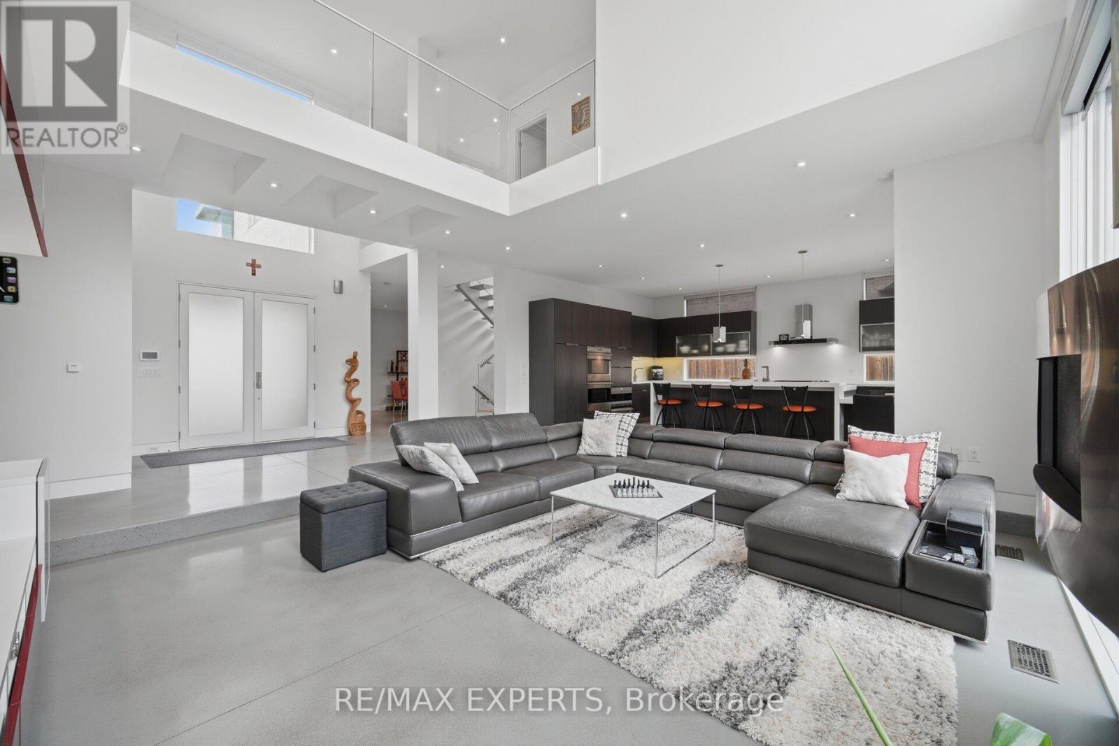 1527 GLENHILL CRESCENT, Mississauga (Lorne Park), Ontario, L5H3C4 — Photo 8