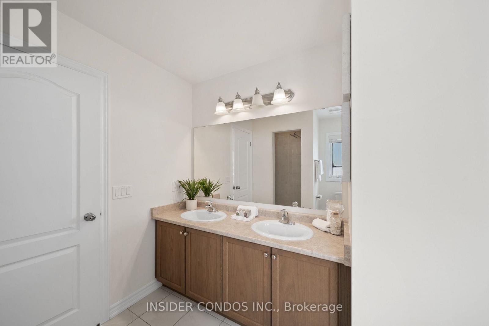 185 BONNIEGLEN FARM BOULEVARD, Caledon, Ontario, L6P1K7 — Photo 37