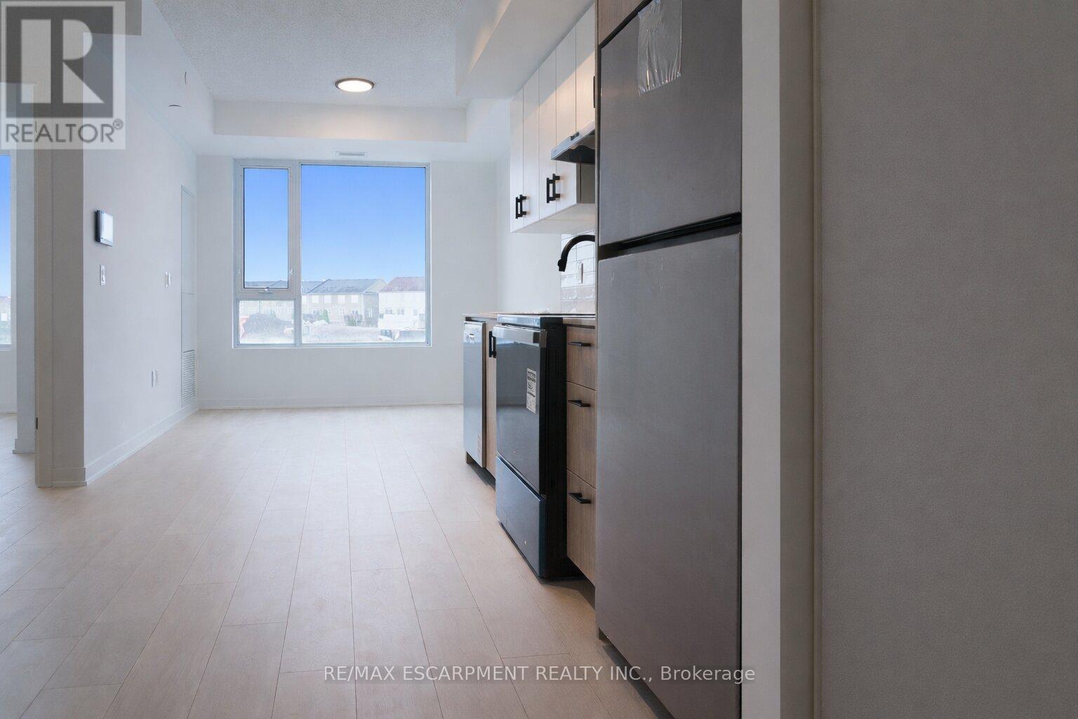 202 - 4878 POWERS COMMON, Burlington (Alton), Ontario, L7M2B4 — Photo 7