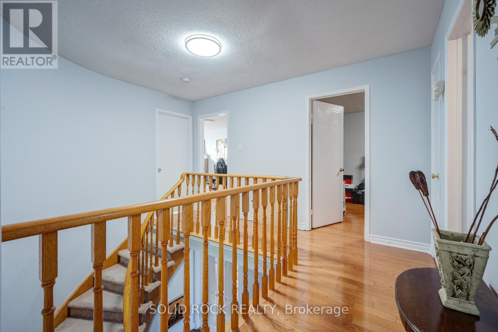 1335 QUINPOOL COURT, Mississauga (Creditview), Ontario, L5C4J3 — Photo 16