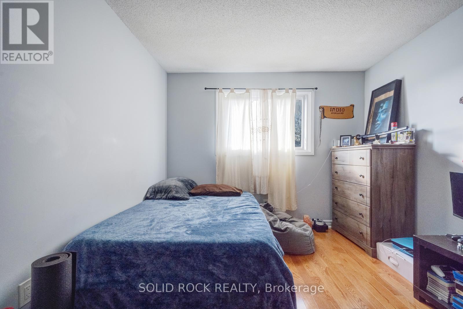 1335 QUINPOOL COURT, Mississauga (Creditview), Ontario, L5C4J3 — Photo 19