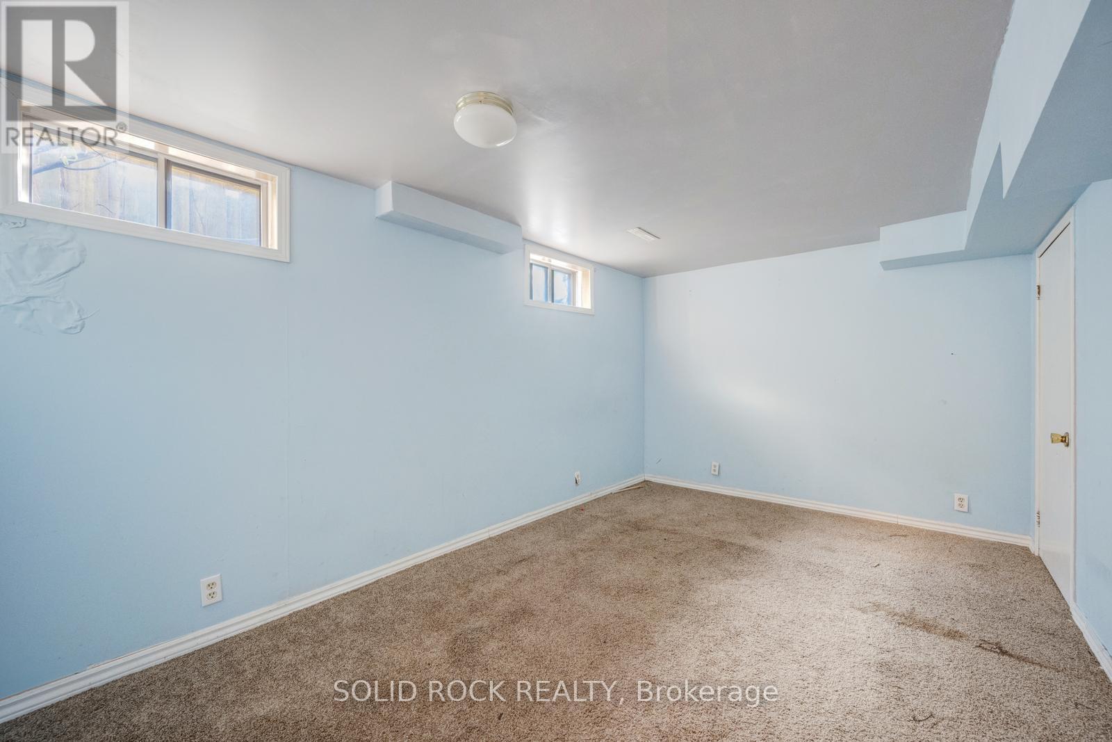 1335 QUINPOOL COURT, Mississauga (Creditview), Ontario, L5C4J3 — Photo 27