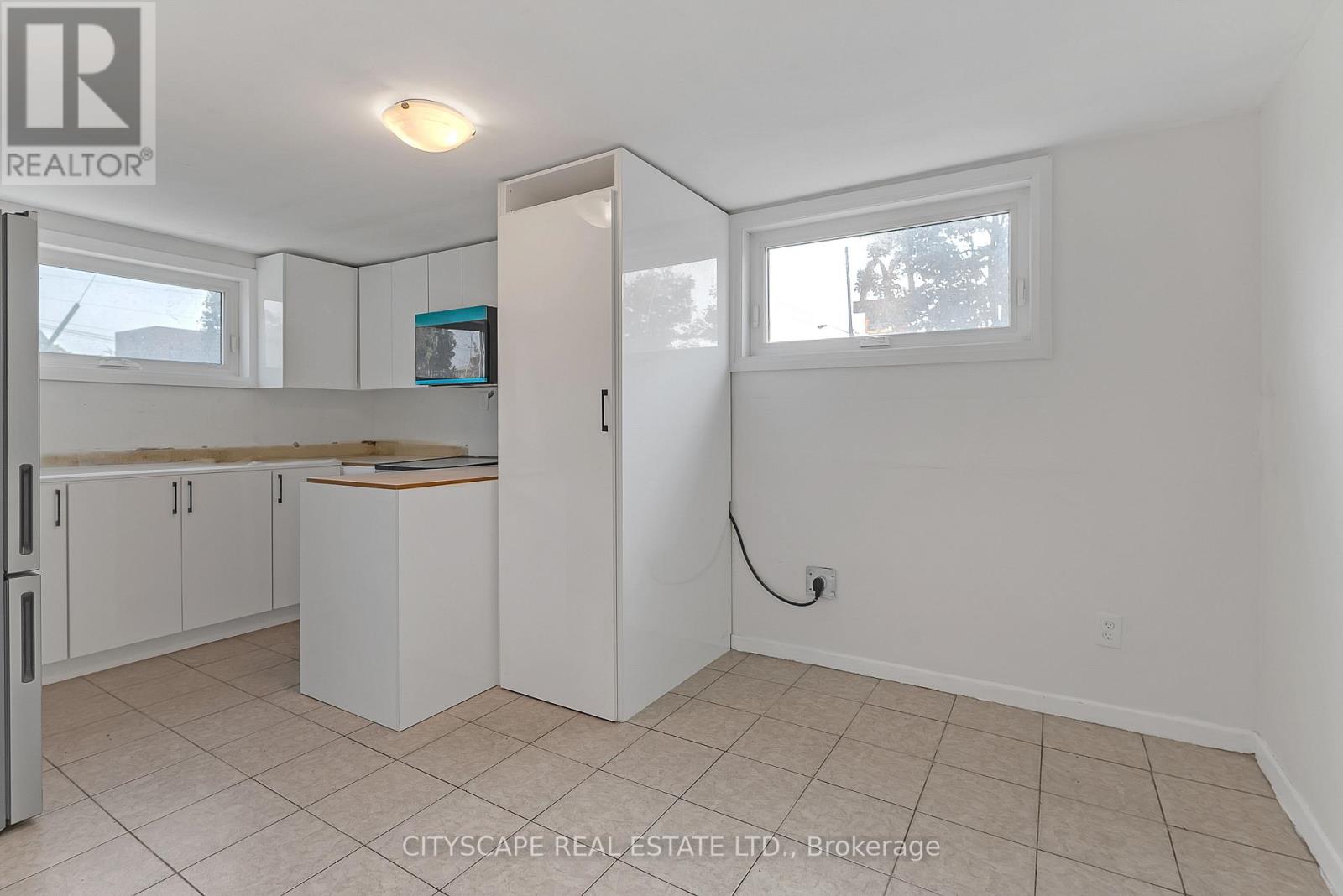 2724 LAKE SHORE BOULEVARD W, Toronto (Mimico), Ontario, M8V1G8 — Photo 11