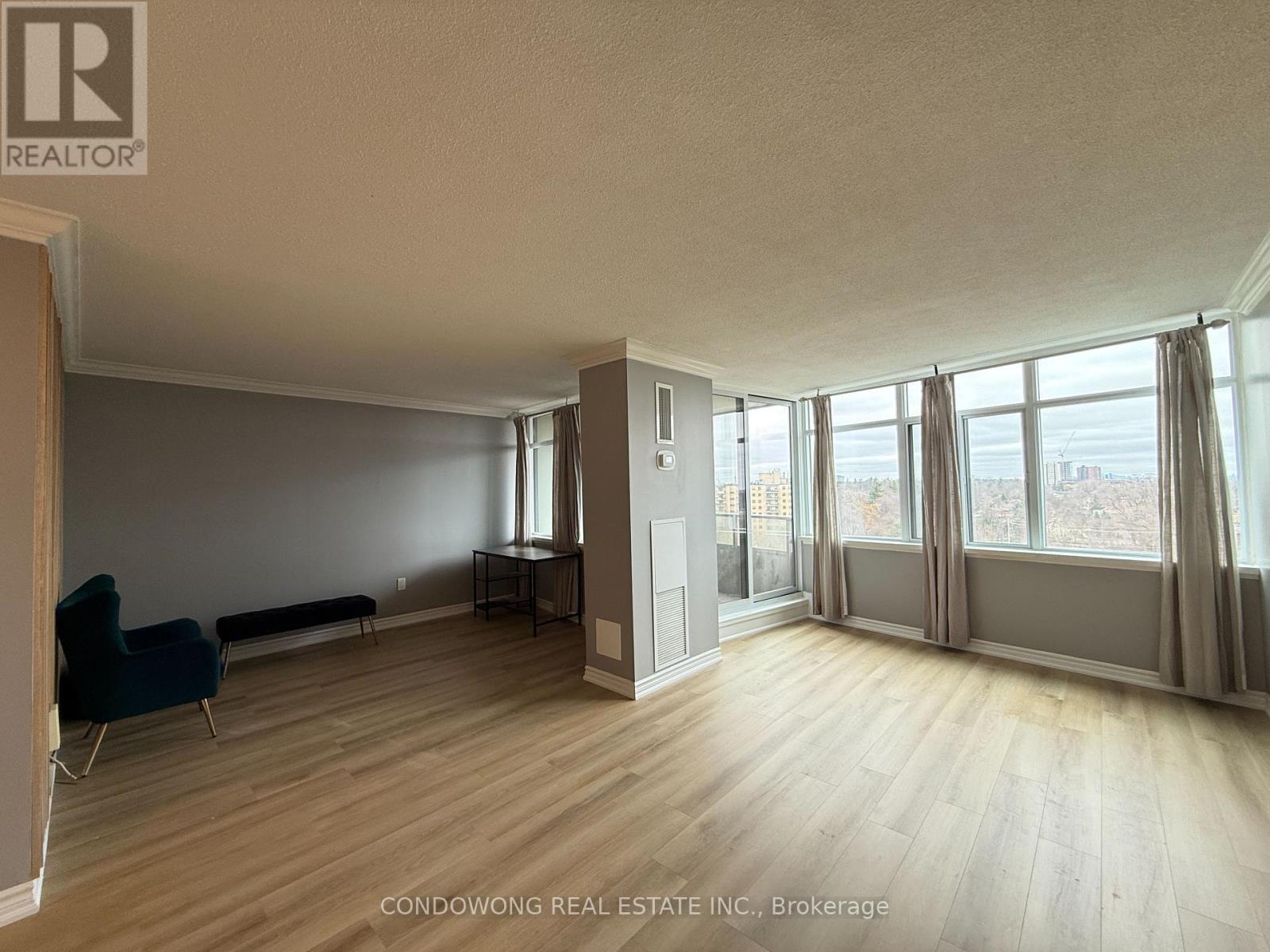 1007 - 3100 KIRWIN AVENUE, Mississauga (Cooksville), Ontario, L5A3S6 — Photo 3