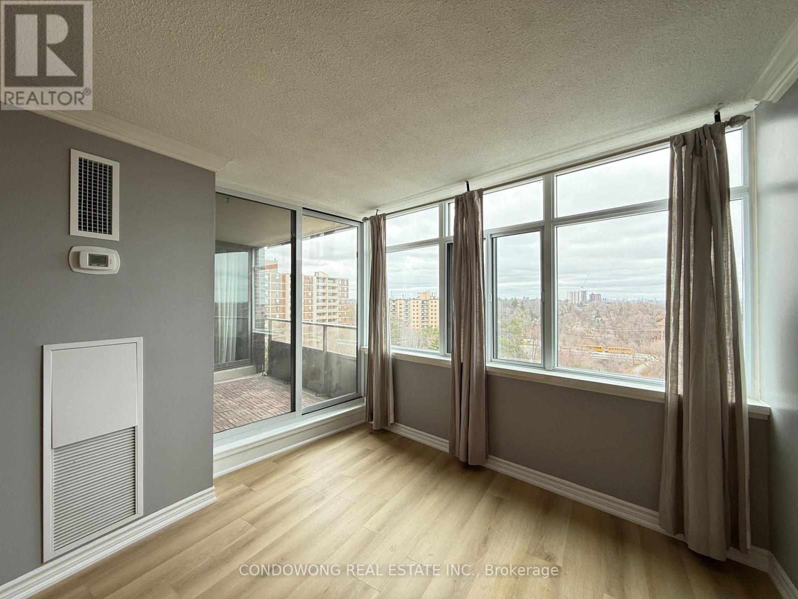 1007 - 3100 KIRWIN AVENUE, Mississauga (Cooksville), Ontario, L5A3S6 — Photo 6