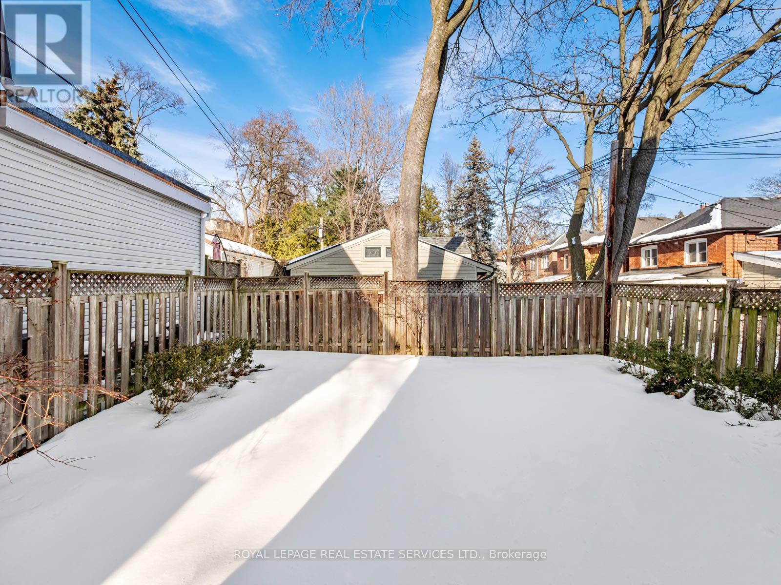 387 KENNEDY AVENUE, Toronto (High Park North), Ontario, M6P3C5 — Photo 44