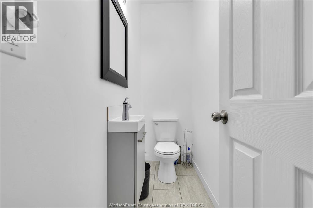 539 CAMPBELL AVENUE, Windsor, Ontario, N9B2H5 — Photo 8