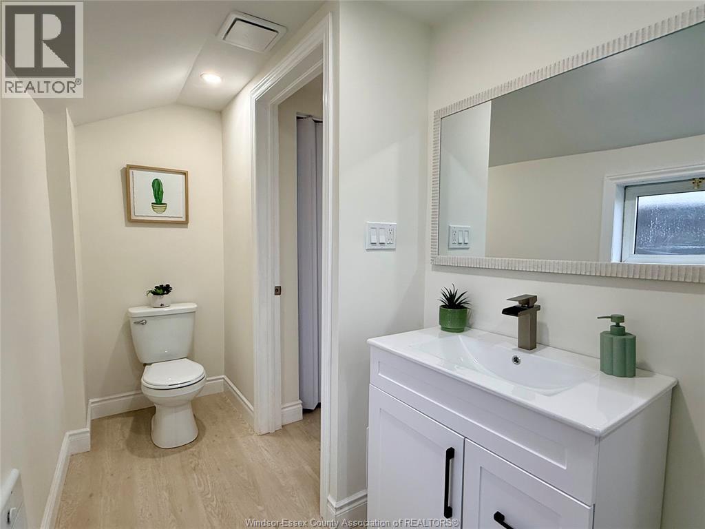 1046 LILLIAN, Windsor, Ontario, N9A1V7 — Photo 14