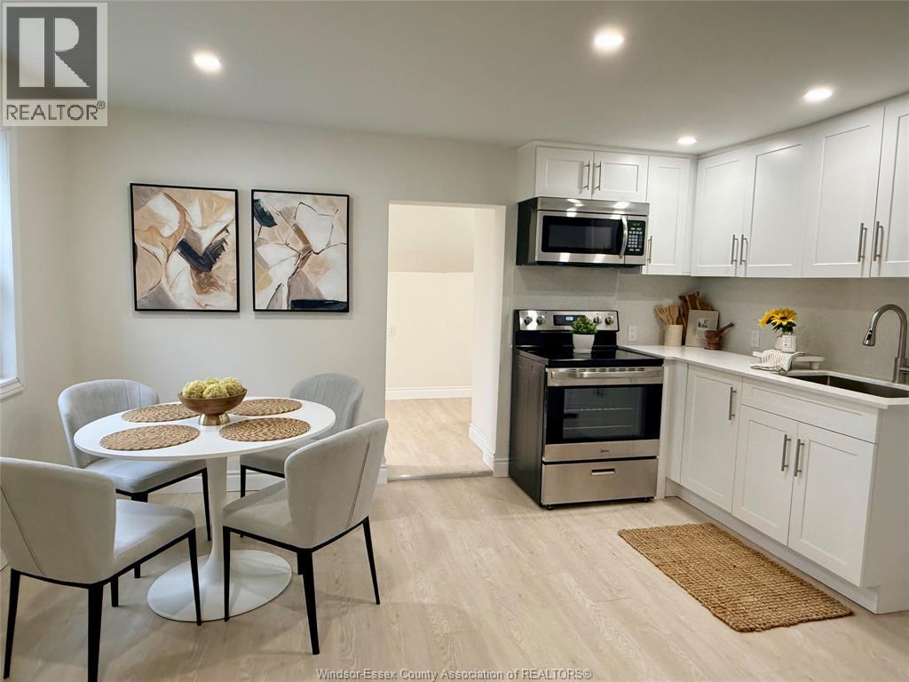 1046 LILLIAN, Windsor, Ontario, N9A1V7 — Photo 7