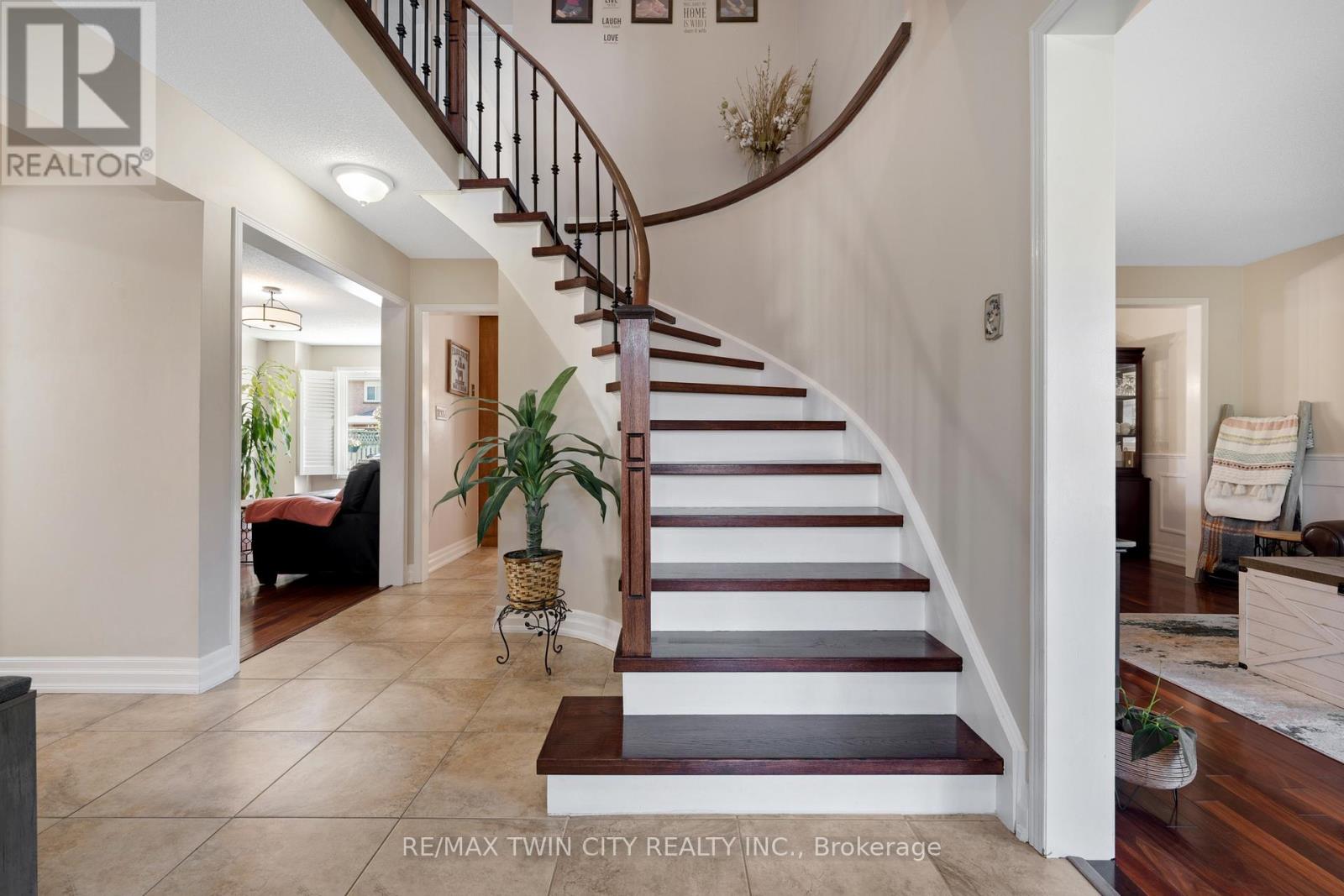 477 BURNETT AVENUE, Cambridge, Ontario, N1T1L6 — Photo 5