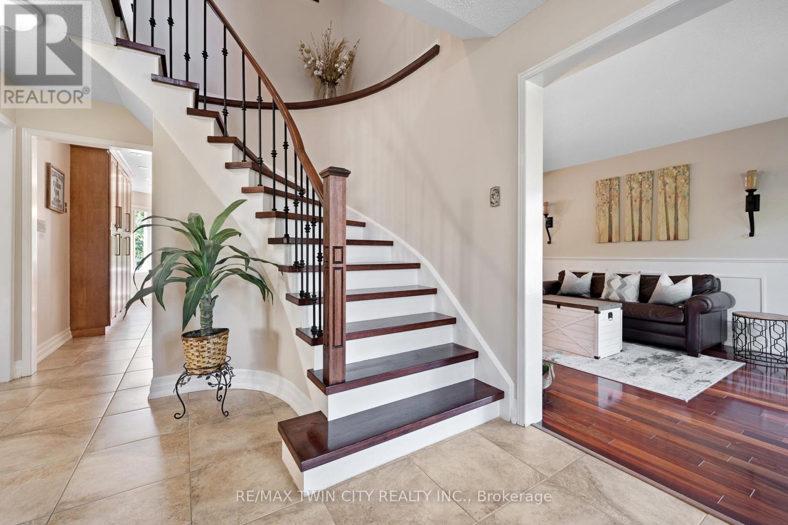 477 BURNETT AVENUE, Cambridge, Ontario, N1T1L6 — Photo 6