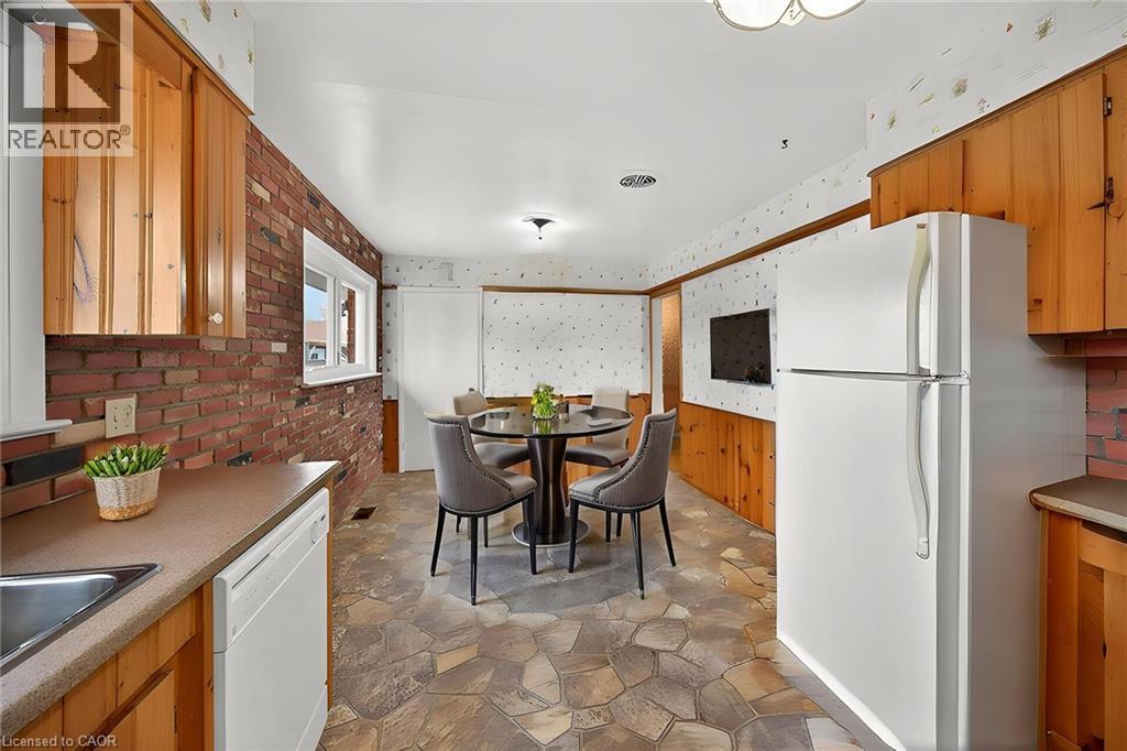 156 CHESLEY Street, Hamilton, Ontario, L9C3W3 — Photo 10