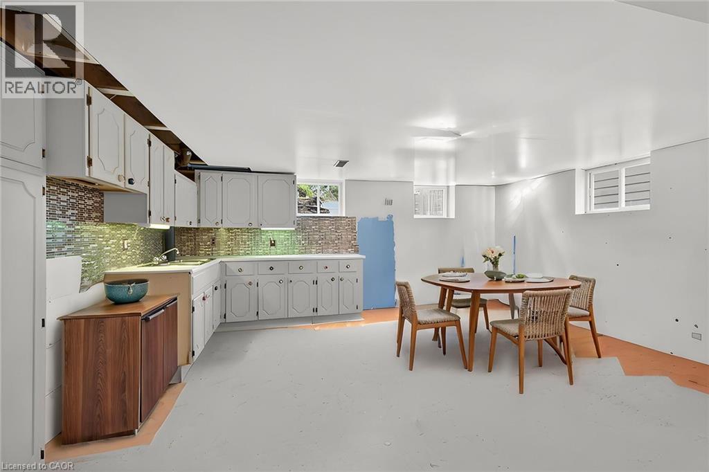 156 CHESLEY Street, Hamilton, Ontario, L9C3W3 — Photo 24