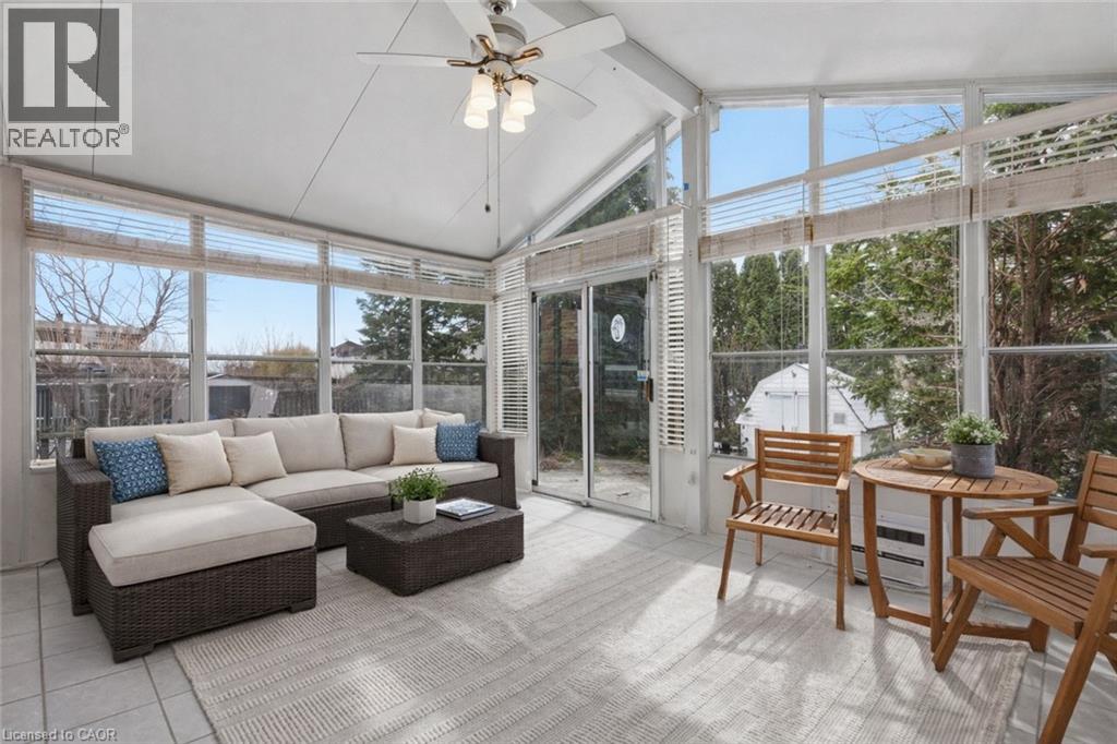 12 SUMNER Crescent, Grimsby, Ontario, L3M5E2 — Photo 20