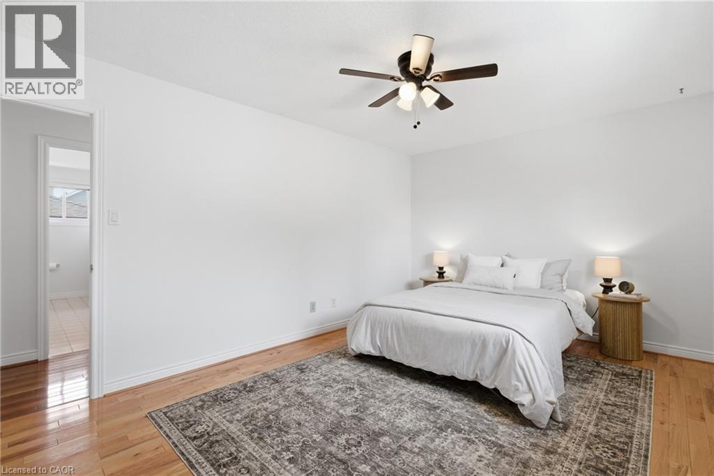 12 SUMNER Crescent, Grimsby, Ontario, L3M5E2 — Photo 33