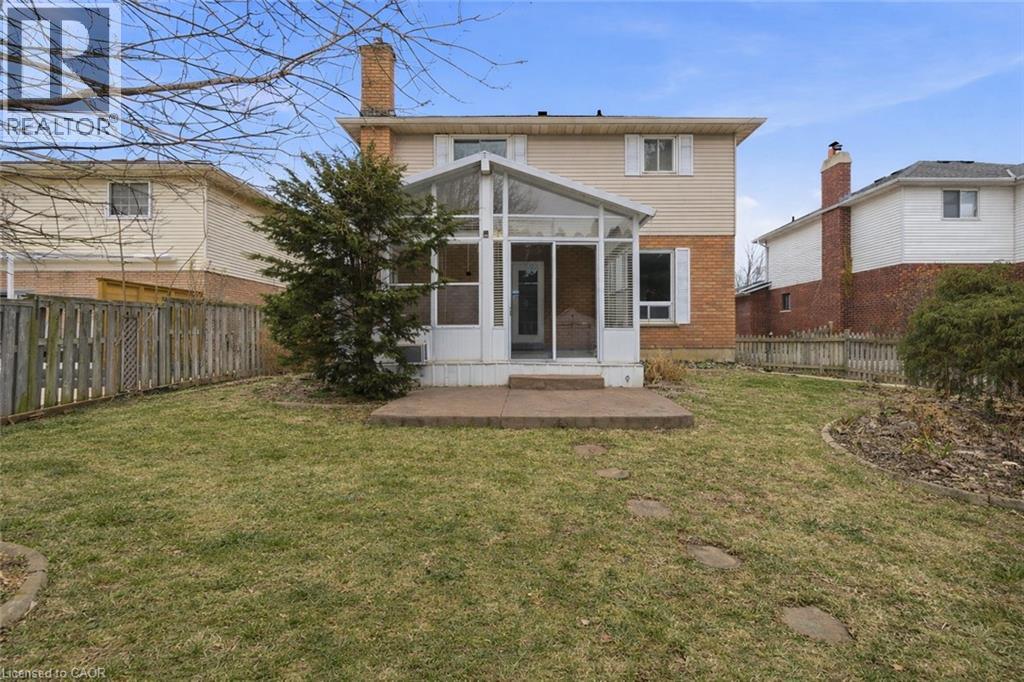 12 SUMNER Crescent, Grimsby, Ontario, L3M5E2 — Photo 44