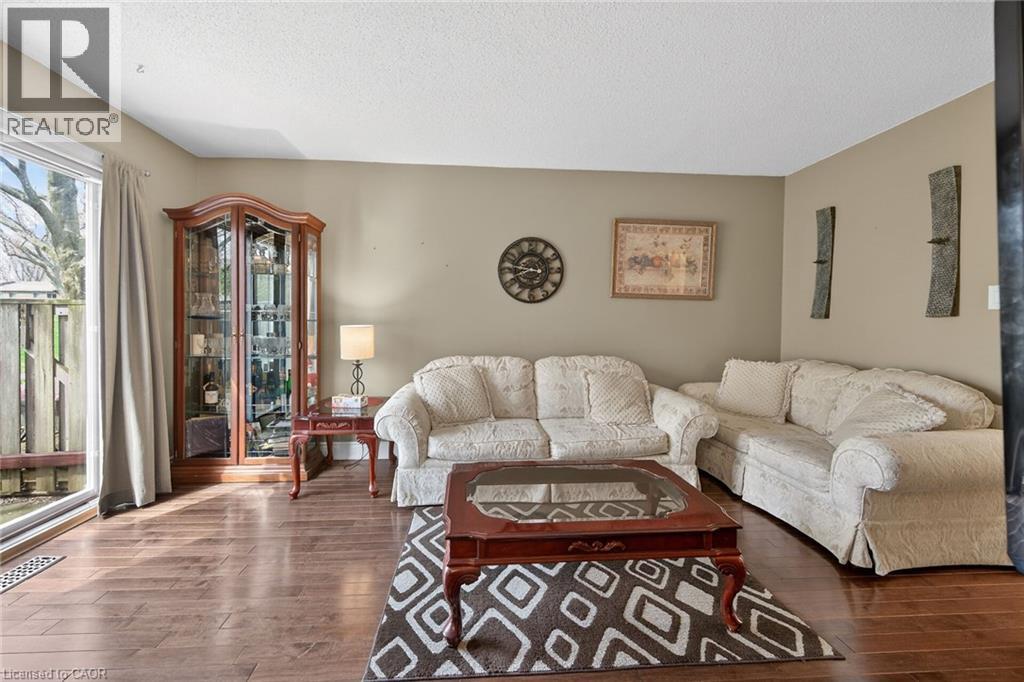 1460 GARTH Street Unit# 16A, Hamilton, Ontario, L9B1R6 — Photo 12