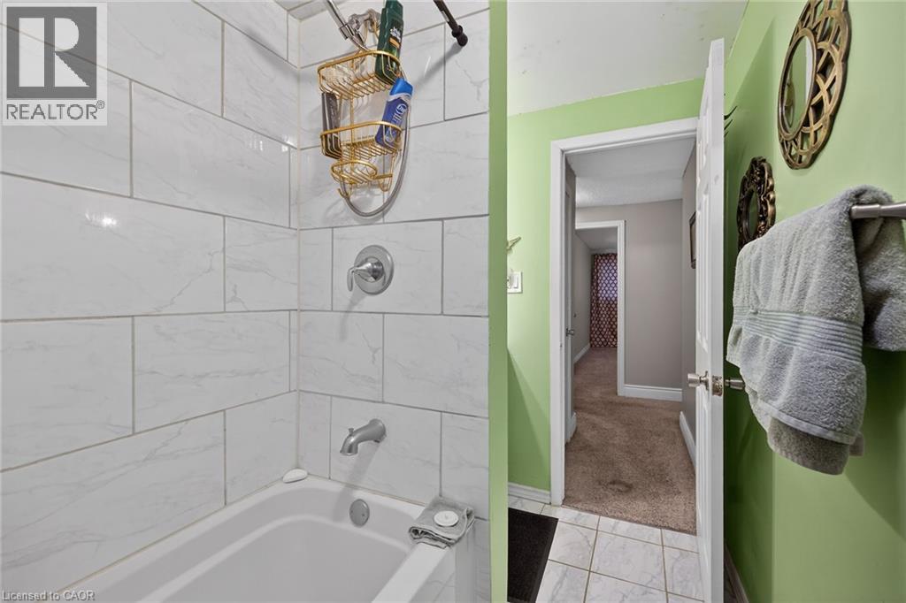 1460 GARTH Street Unit# 16A, Hamilton, Ontario, L9B1R6 — Photo 32