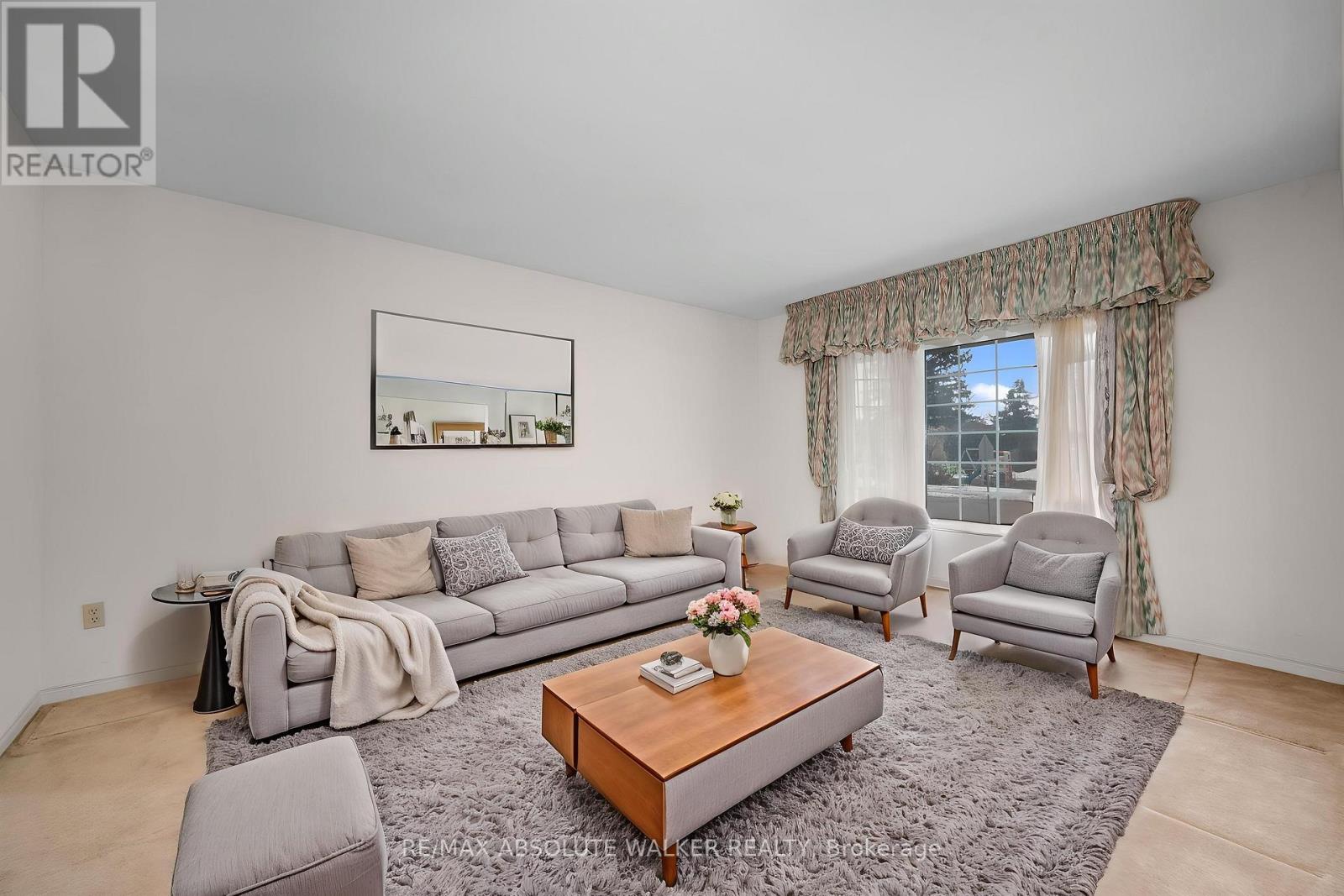 755 MERKLEY DRIVE, Ottawa, Ontario, K4A2T9 — Photo 2