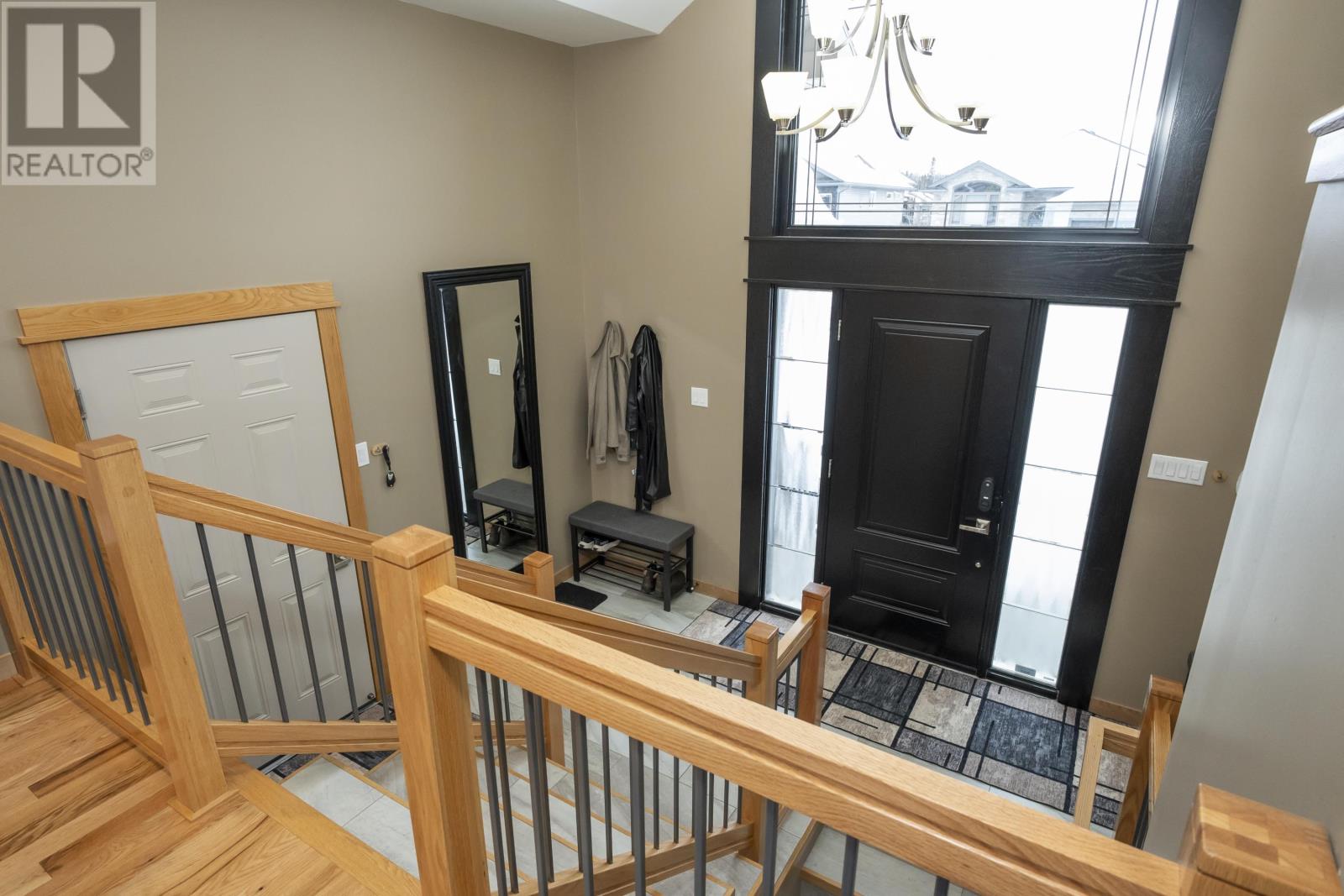 333 Ruby CRES, Thunder Bay, Ontario, P7G2S9 — Photo 4