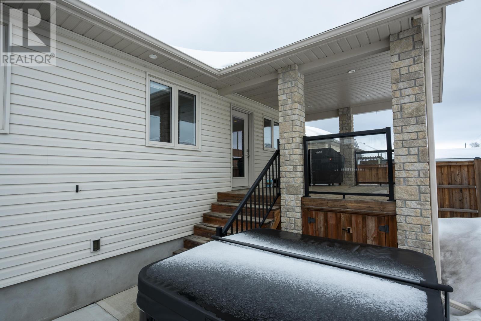 333 Ruby CRES, Thunder Bay, Ontario, P7G2S9 — Photo 44