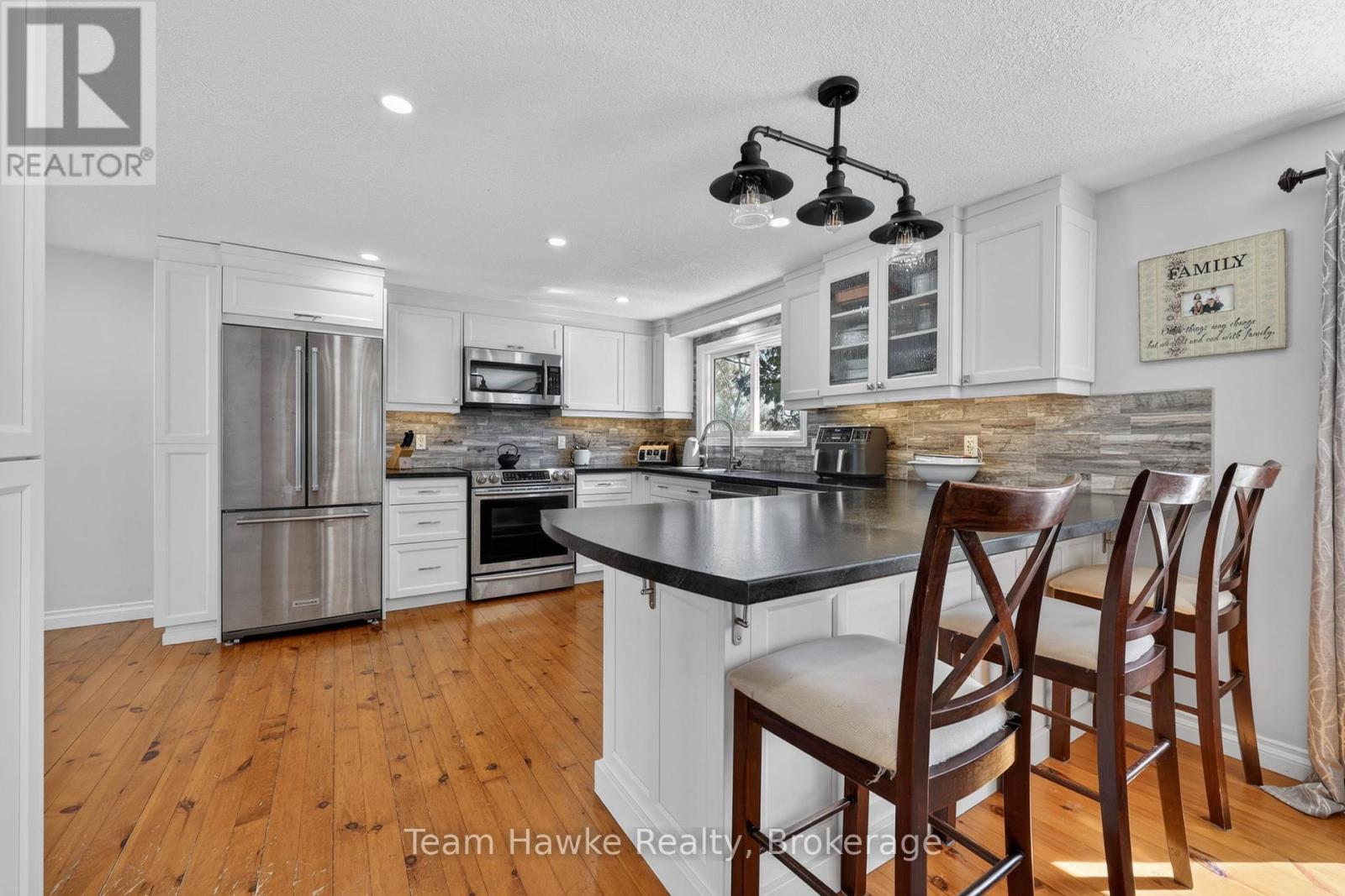 14 SARNA DRIVE, Tiny, Ontario, L9M0B3 — Photo 10