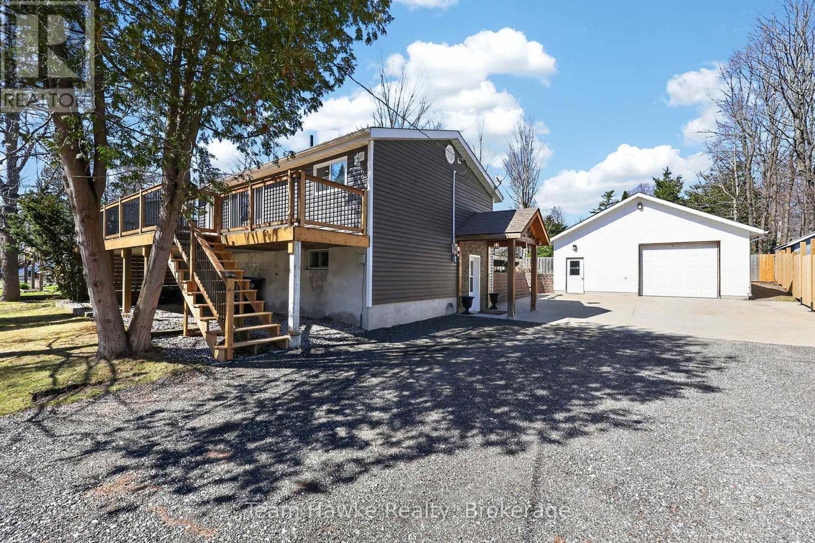 14 SARNA DRIVE, Tiny, Ontario, L9M0B3 — Photo 2