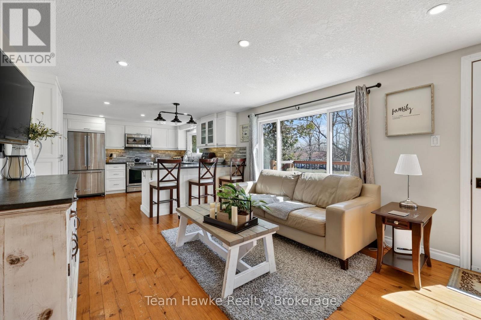 14 SARNA DRIVE, Tiny, Ontario, L9M0B3 — Photo 8