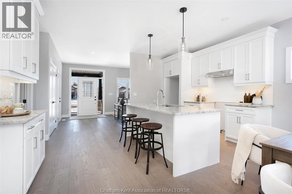 106 McKenzie COURT, Chatham, Ontario, N7L0G7 — Photo 11