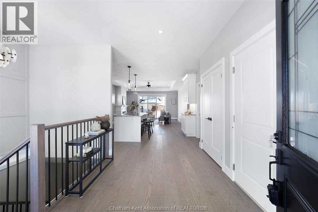 106 McKenzie COURT, Chatham, Ontario, N7L0G7 — Photo 3