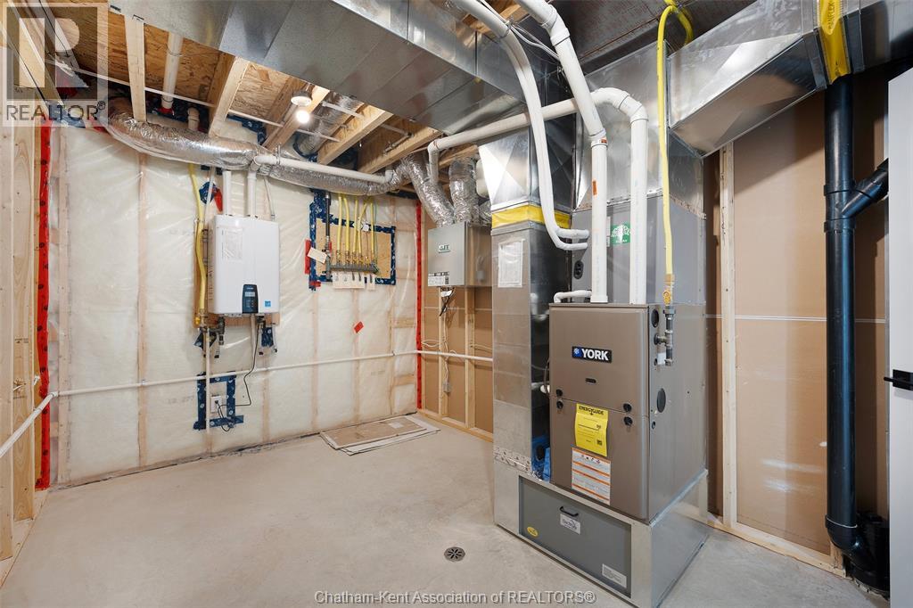 106 McKenzie COURT, Chatham, Ontario, N7L0G7 — Photo 31