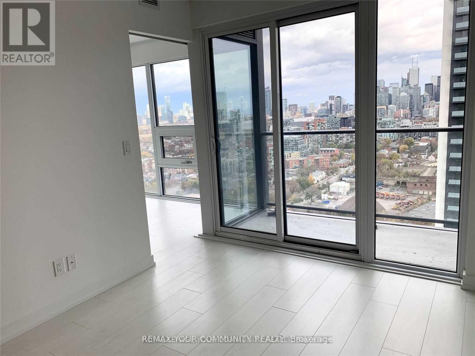 3002 - 19 WESTERN BATTERY ROAD, Toronto (Niagara), Ontario, M6K3S4 — Photo 8