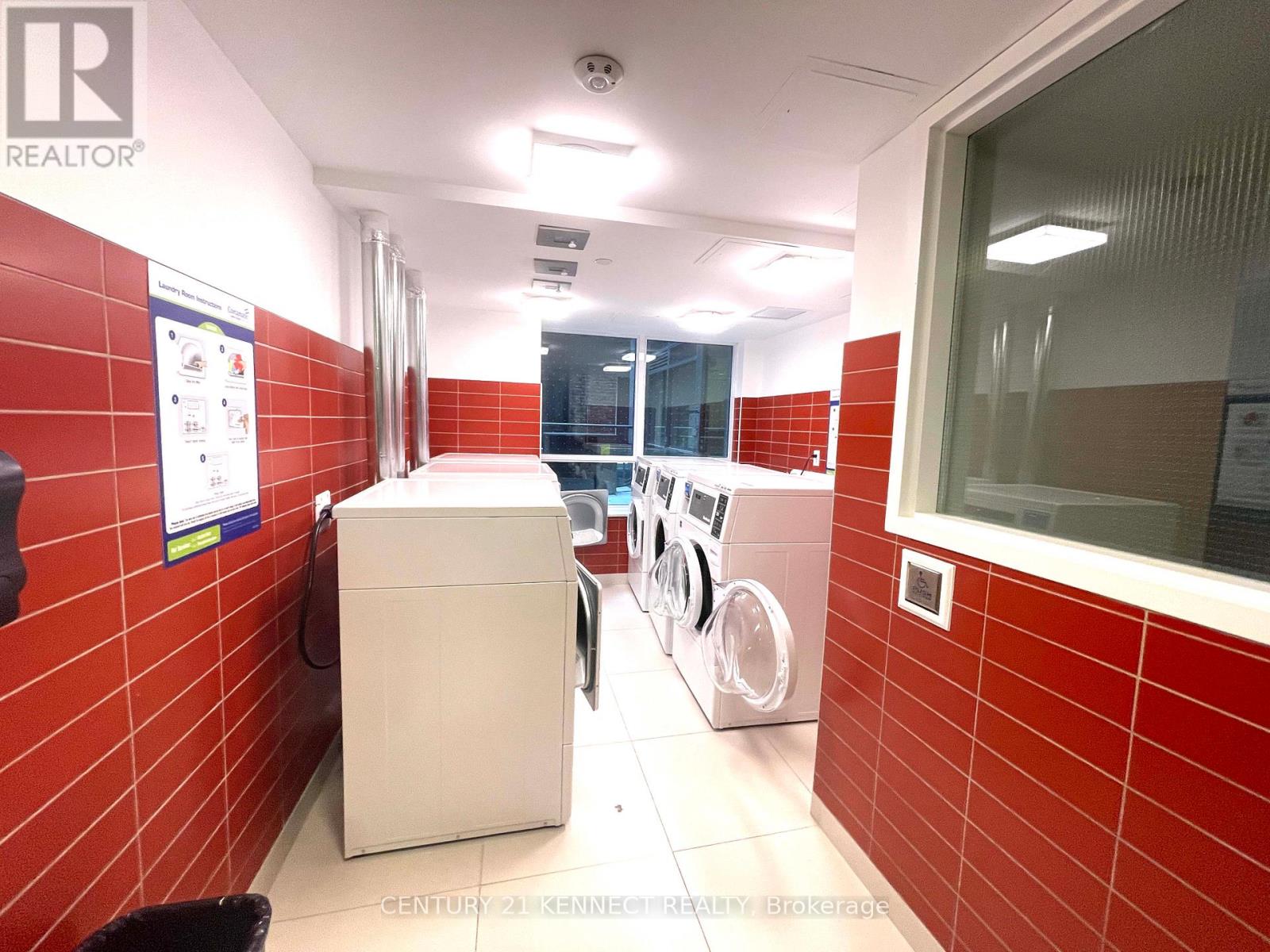 501R - 231 COLLEGE STREET, Toronto (Kensington-Chinatown), Ontario, M5T1R4 — Photo 4