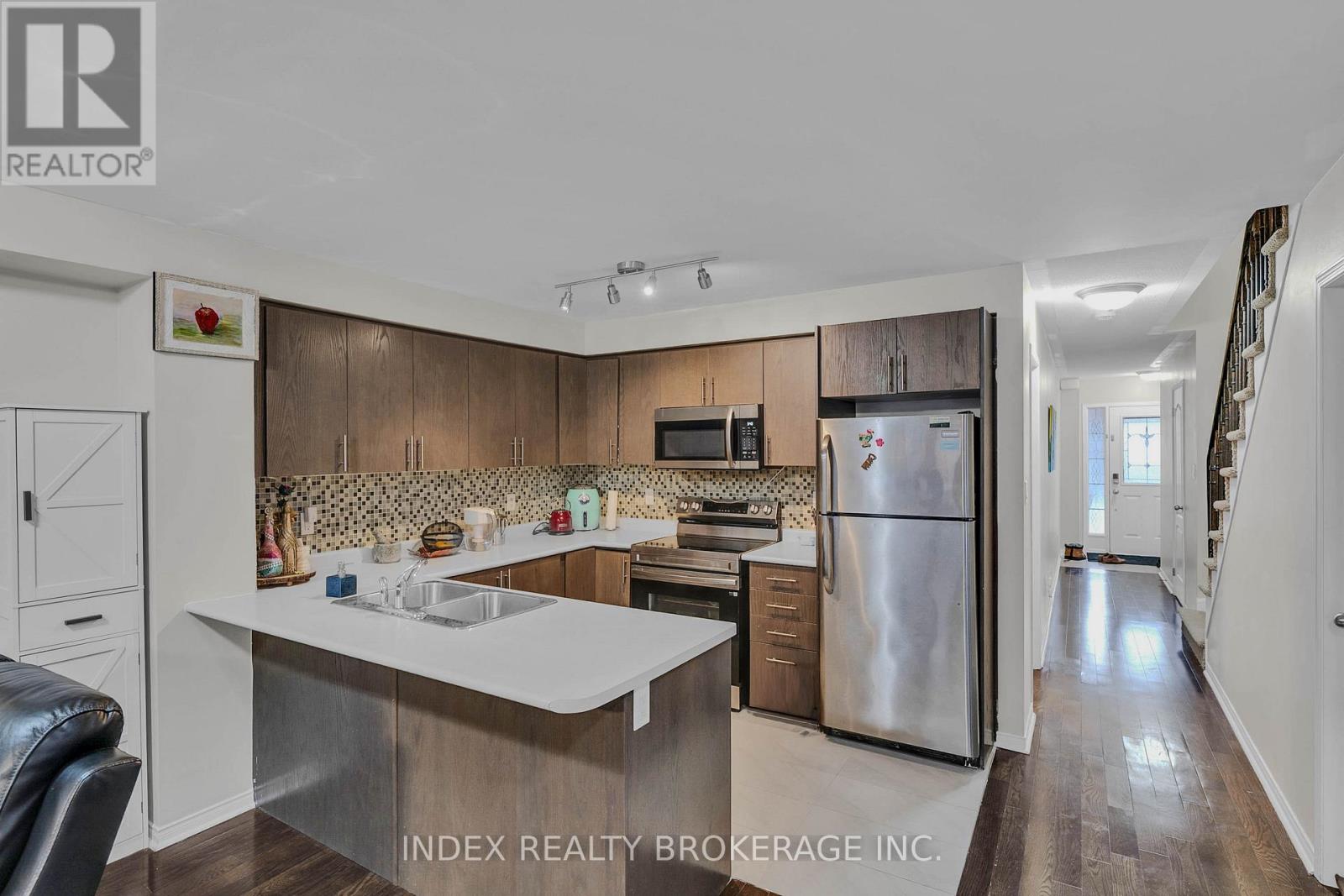 806 MCCUE DRIVE, Oshawa (Taunton), Ontario, L1K0R1 — Photo 12