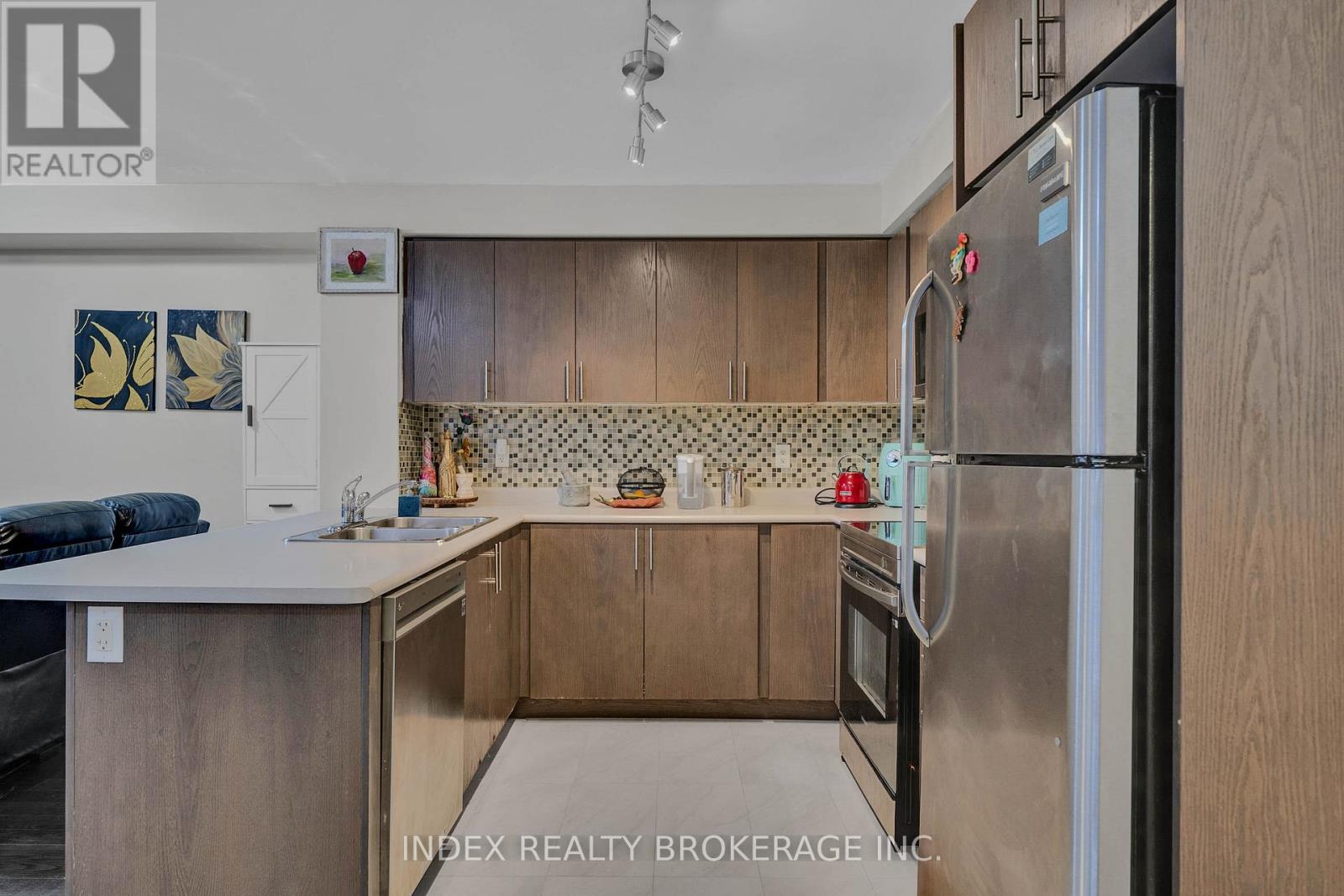 806 MCCUE DRIVE, Oshawa (Taunton), Ontario, L1K0R1 — Photo 15