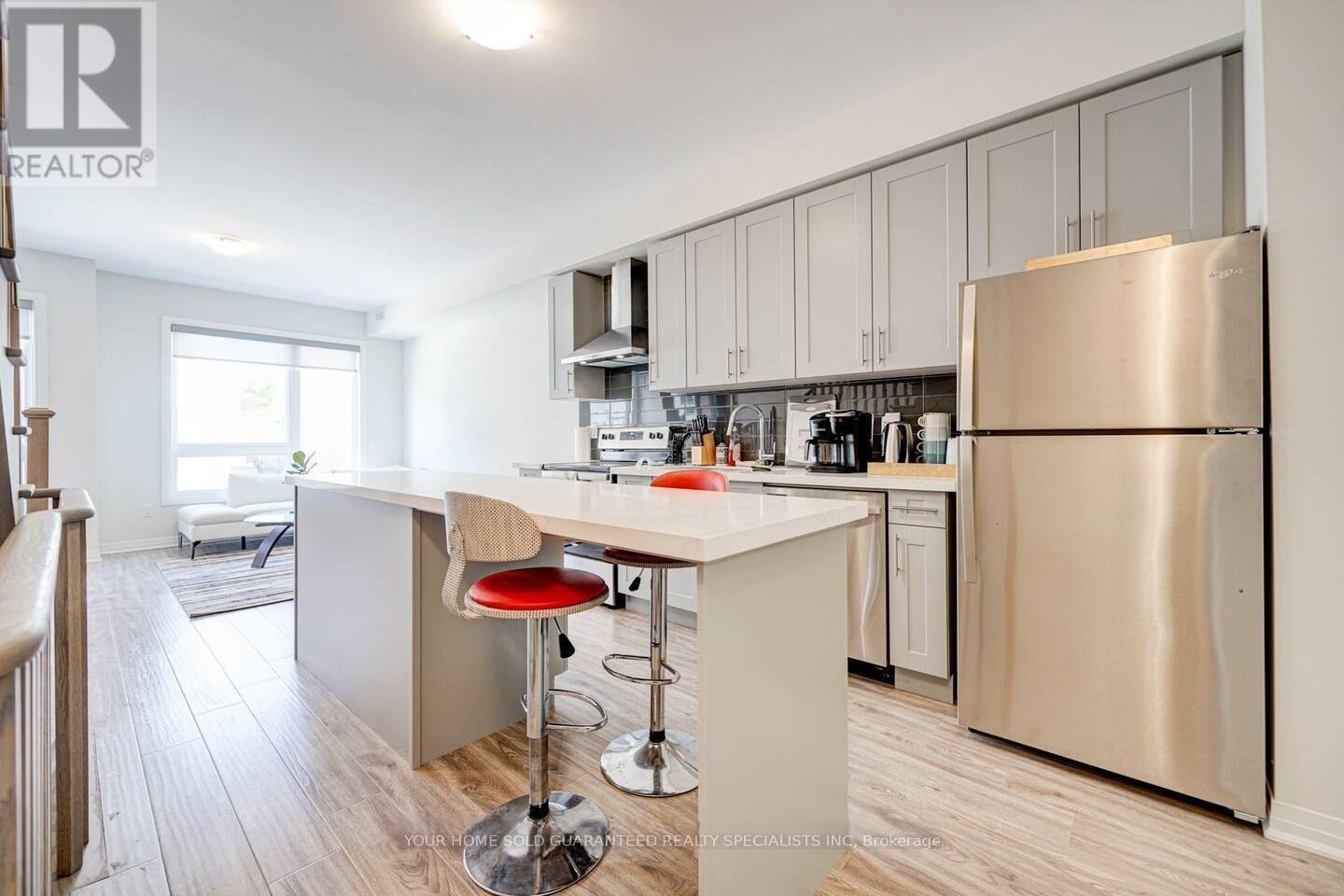 1649 PLEASURE VALLEY PATH, Oshawa (Samac), Ontario, L1G0E3 — Photo 4